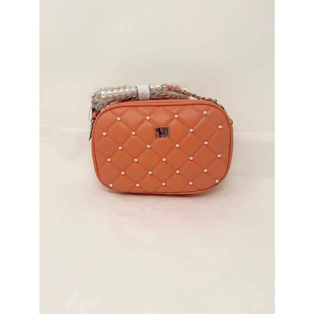 NWT Badgley Mischka Women's Diamond Quilted Camera Bag Coral Logo - Picture 2 of 6